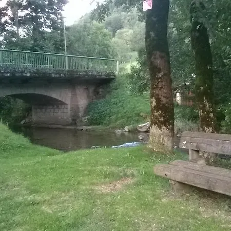 A Cote De La Station De Le Lioran Dans Le Cantal * Saint-Jacques-des-Blats
