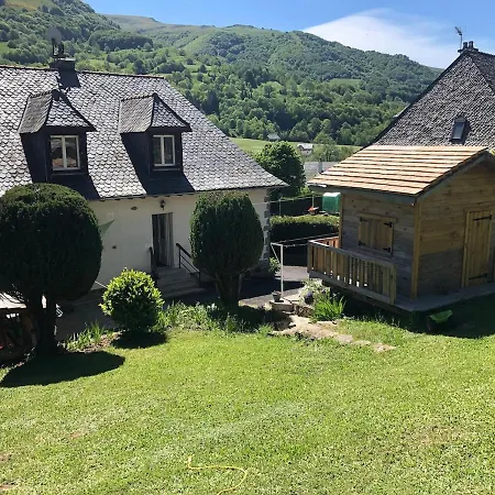 A Cote De La Station De Le Lioran Dans Le Cantal *