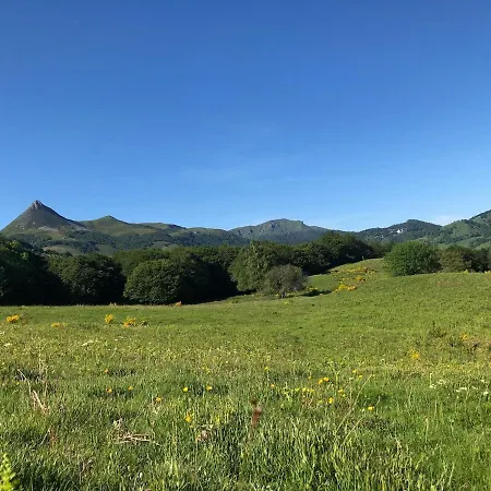 A Cote De La Station De Le Lioran Dans Le Cantal Lägenhet Saint-Jacques-des-Blats