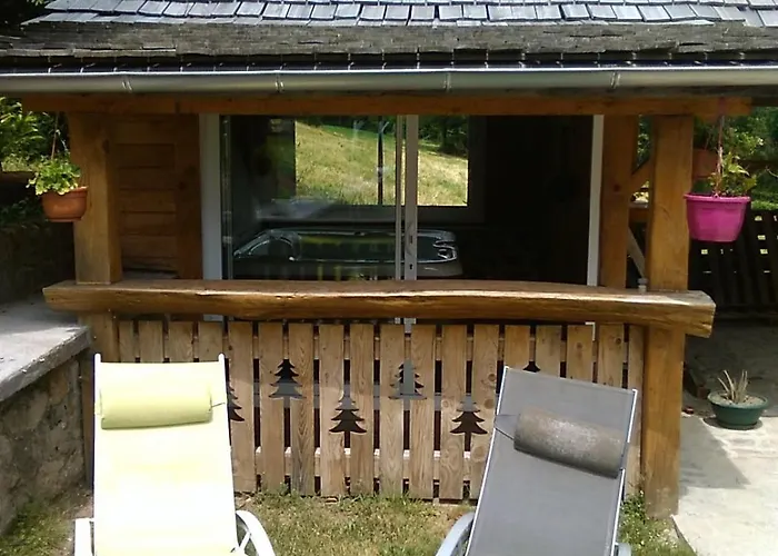 Apartment A Cote De La Station De Le Lioran Dans Le Cantal