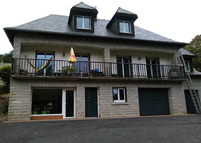 A Cote De La Station De Le Lioran Dans Le Cantal