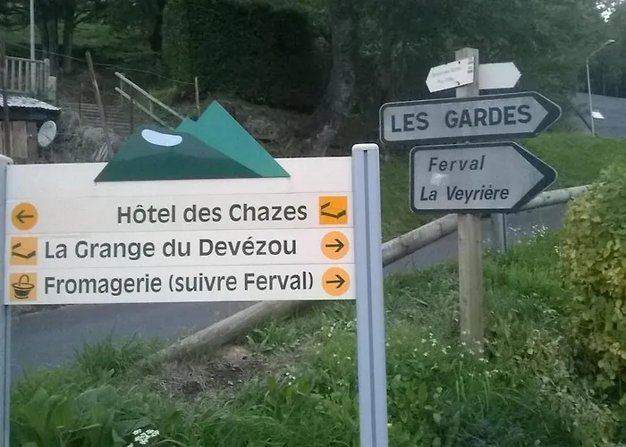 A Cote De La Station De Le Lioran Dans Le Cantal